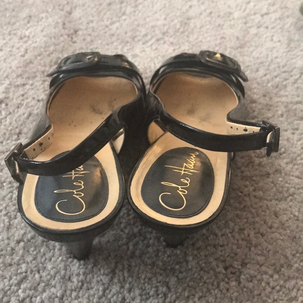 Black Patent Slingback Heels - Picture 3 of 5